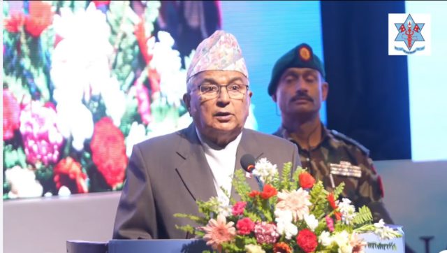 नेपाली चिकित्सक विदेशिने क्रम बढ्नु चिन्ताको विषय हो : राष्ट्रपति पौडेल