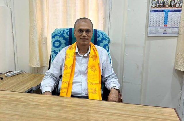 चिकित्सा शिक्षा आयोगको रिक्त निर्देशक पदमा प्राडा स्वयंप्रकाश पण्डित नियुक्त