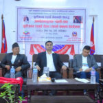 सुर्तीजन्य पदार्थ त्याग्न संकल्प गराउँदै स्वास्थ्य मन्त्री पौडेल
