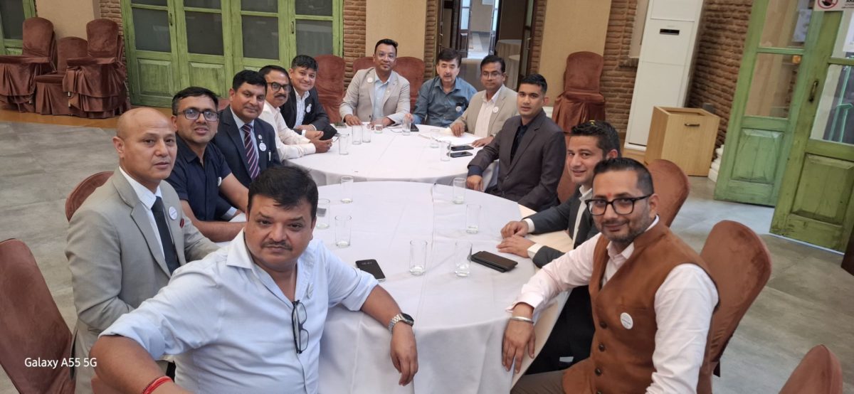यस्तो बन्यो एपोनको नयाँ कार्यसमिति