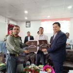 एपीएफ अस्पताललाई क्षयरोग जाँचका लागि अत्याधुनिक मानिएको ‘एमडब्लुआरडी’ मेसिन हस्तान्तरण