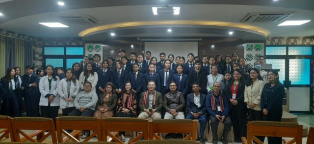नव आगन्तुक विद्यार्थीहरूका लागि कान्तिपुर डेन्टल कलेजमा परिचयात्मक कार्यक्रम सम्पन्न