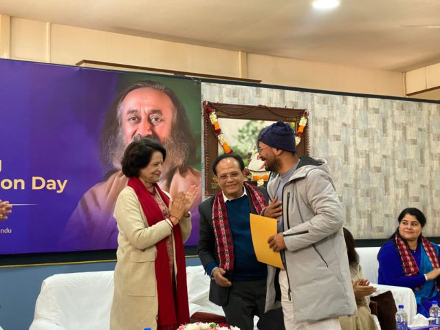 ५० हजार नेपाली ध्यानको खोजीमा