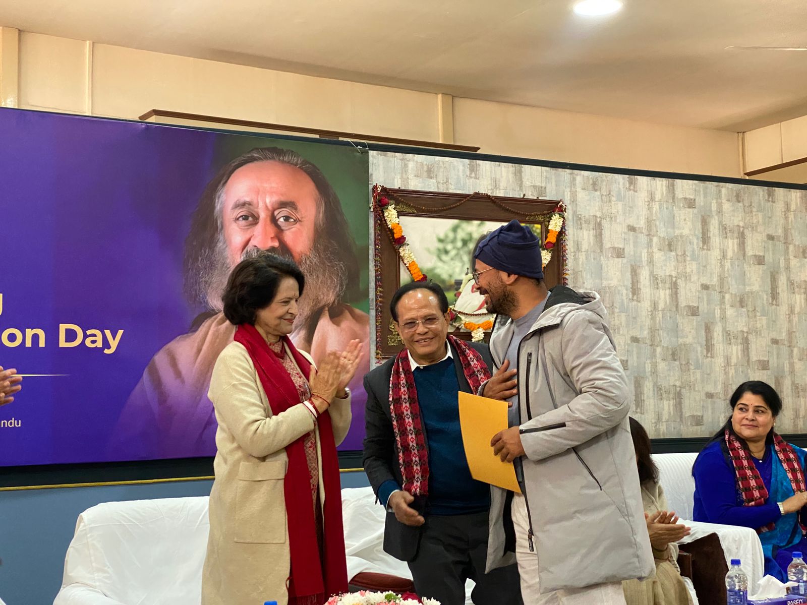 ५० हजार नेपाली ध्यानको खोजीमा