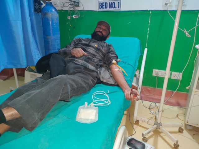 प्रेमसागरले जाजरकोट पुगेर १८५ औँ पटक रक्तदान गरे