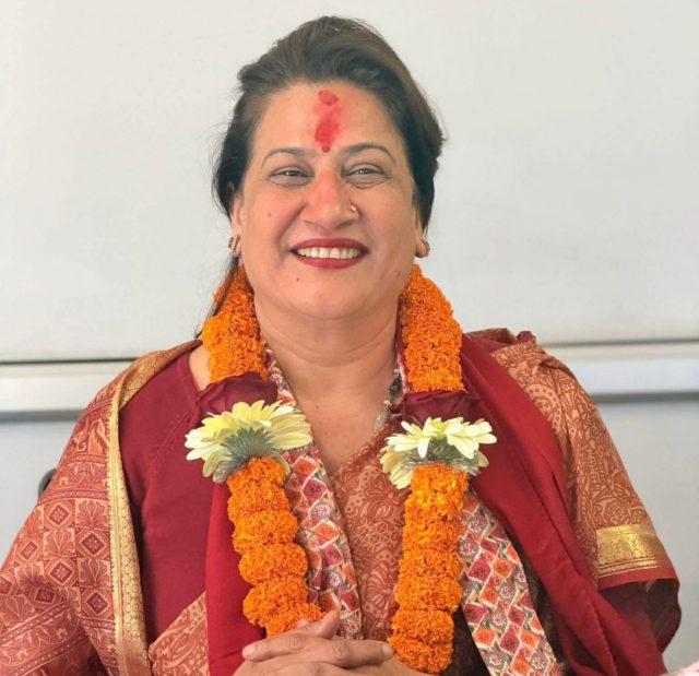 त्रिवि आईओएमको सहायक डीन पदमा प्राध्यापक तुलसी अधिकारी नियुक्त