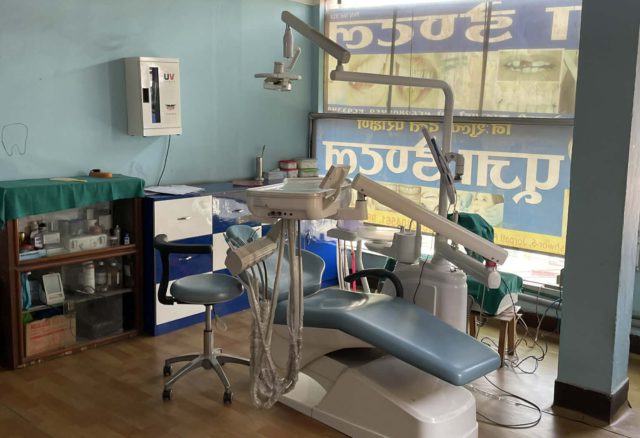 काठमाडौँमा चारवटा डेन्टल क्लिनिकमा अनुगमन, दुई वटालाई सिल गर्न सिफारिस