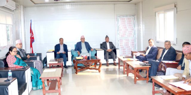 शहीद दशरथ चन्द स्वास्थ्य विज्ञान विश्वविद्यालय सञ्चालनका लागि पहल, पदाधिकारीले गरे मुख्यमन्त्रीसंग छलफल