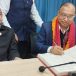 गण्डकीका नयाँ स्वास्थ्य सचिव डा. बसौलाले जिम्मेवारी सम्हाले