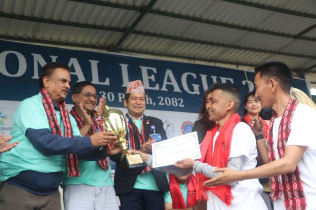 पूर्व राष्ट्रिय कप्तानले नेतृत्व गरेको टोलीमाथि मिर्गौला प्रत्यारोपितको टोली हावी