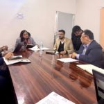 ‘स्वास्थ्य बीमा कार्यक्रमको प्रभावकारी कार्यान्वयन कसरी गर्न सकिएला ?’ स्वास्थ्य मन्त्री मेहता र बोर्डका अधिकारीहरुबीच छलफल