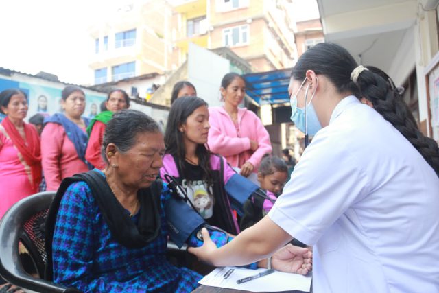 बरिष्ठ पत्रकार पुस्करलाल श्रेष्ठको स्मृतिमा निशुल्क स्वास्थ्य शिविर