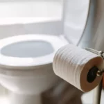 मान्छेले दैनिक कति पटक मलत्याग गर्नुपर्छ ?  वैज्ञानिकहरूले गरेका यस्ता छन् रोचक निष्कर्ष