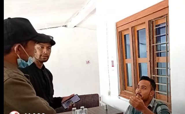 ‘अभियन्ता’ले आक्रमणको धम्कि दिएपछि कर्णाली प्रतिष्ठानका चिकित्सक तथा स्वास्थ्यकर्मी आन्दोलित