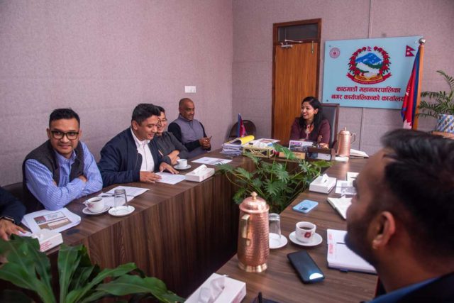 काठमाडौँमा अब दुई पाङ्ग्रे एम्बुलेन्स सेवा समेत सञ्चालन गर्ने तयारीमा महानगर