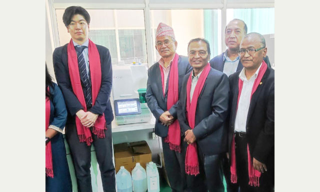 आन्द्रा र मलाशयको क्यान्सर निशुल्क परीक्षण गर्दै ललितपुरको नगर स्वास्थ्य केन्द्र