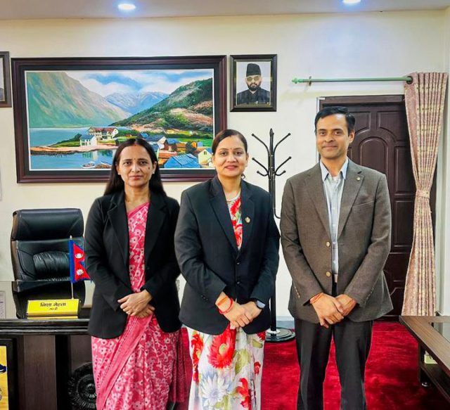 विश्व स्वास्थ्य सभामा सहभागी हुन स्वास्थ्य मन्त्री मेहता जेनेभा जाँदै, भ्रमणदलमा अरु को – को ?