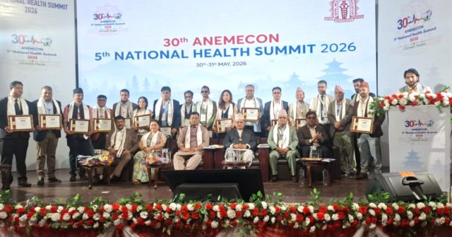 नेपाल चिकित्सक संघको बागडोर डा. बद्री रिजालको नेतृत्वको नयाँ टिमले सम्हाल्यो