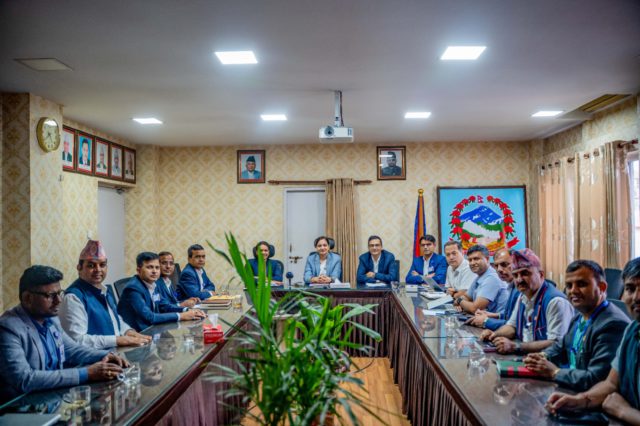 आयुर्वेद तथा वैकल्पिक चिकित्सा सुधारका विषयमा मन्त्रालयले गर्‍यो उच्चस्तरीय छलफल