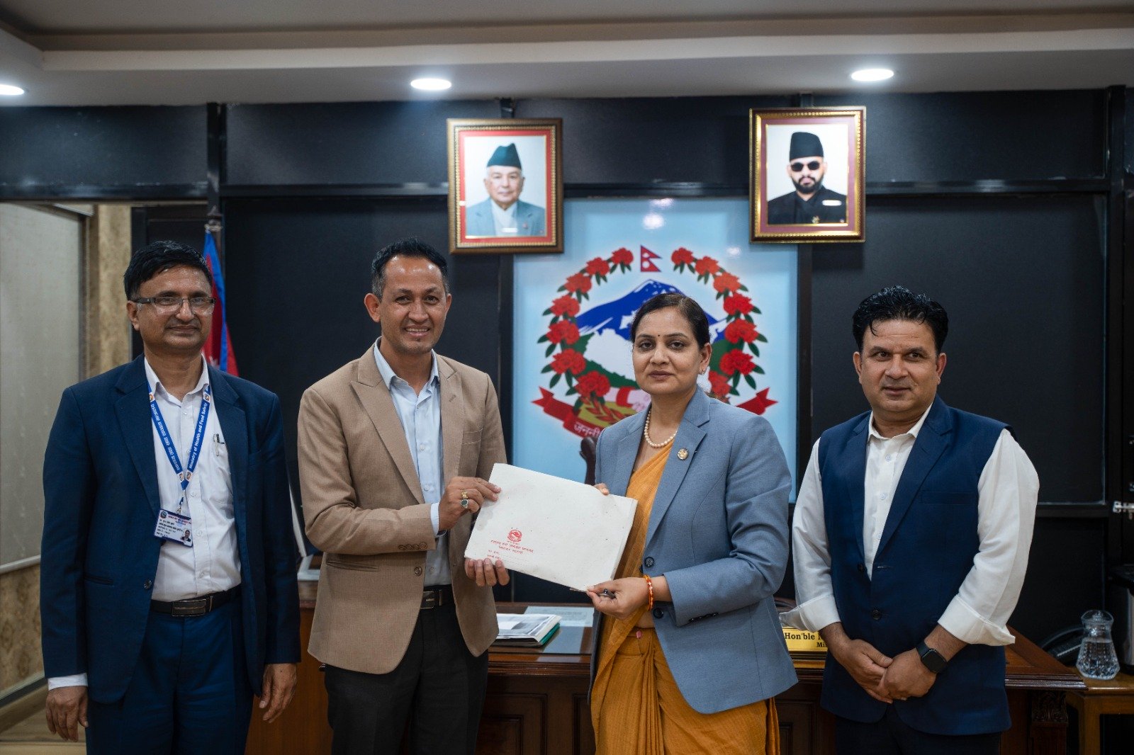 अबको दुई वर्ष भित्र नेपाल औषधी लिमिटेडले ३६ प्रकारका अत्यावश्यक औषधी उत्पादन गर्ने