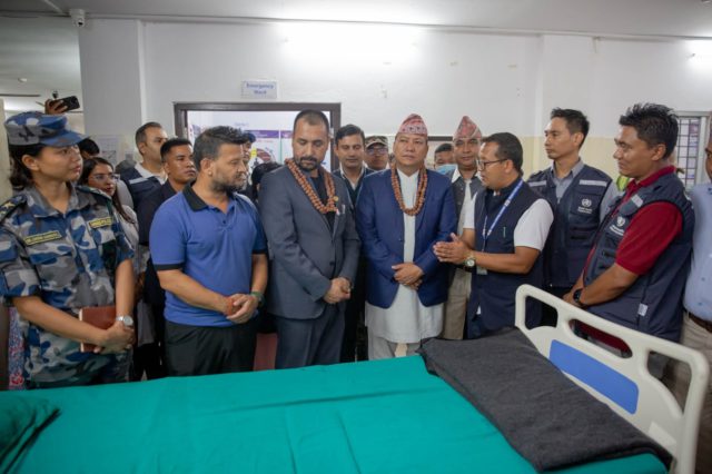 बाढीपछि अस्पतालको पहुँचमा कठिनाई भोगेका नागरिकका लागि विदुरमा बन्यो चार शय्याको आकस्मिक स्वास्थ्य सेवा केन्द्र