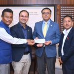 प्रधानमन्त्री राहत कोषमा नेपाल स्वास्थ्य व्यवसायी परिषद्का ११ लाख ११ हजार १११ रुपैयाँ सहयोग