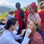 नुवाकोटको शिवपुरीमा निःशुल्क दन्त शिविर, ६६ जनाले लिए सेवा