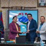 छ वटा स्वास्थ्य विज्ञान प्रतिष्ठान र १९ वटा संघीय अस्पतालका पदाधिकारीसंग कार्यसम्पादन सम्झौँता