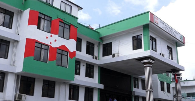 काँग्रेस केन्द्रीय समितिमा ३० जना डाक्टर र १५ इन्जिनियर निर्वाचित