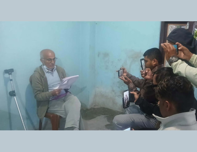 छ वटा माग अघि सार्दै डा. गोविन्द केसीद्वारा अनसन सुरु